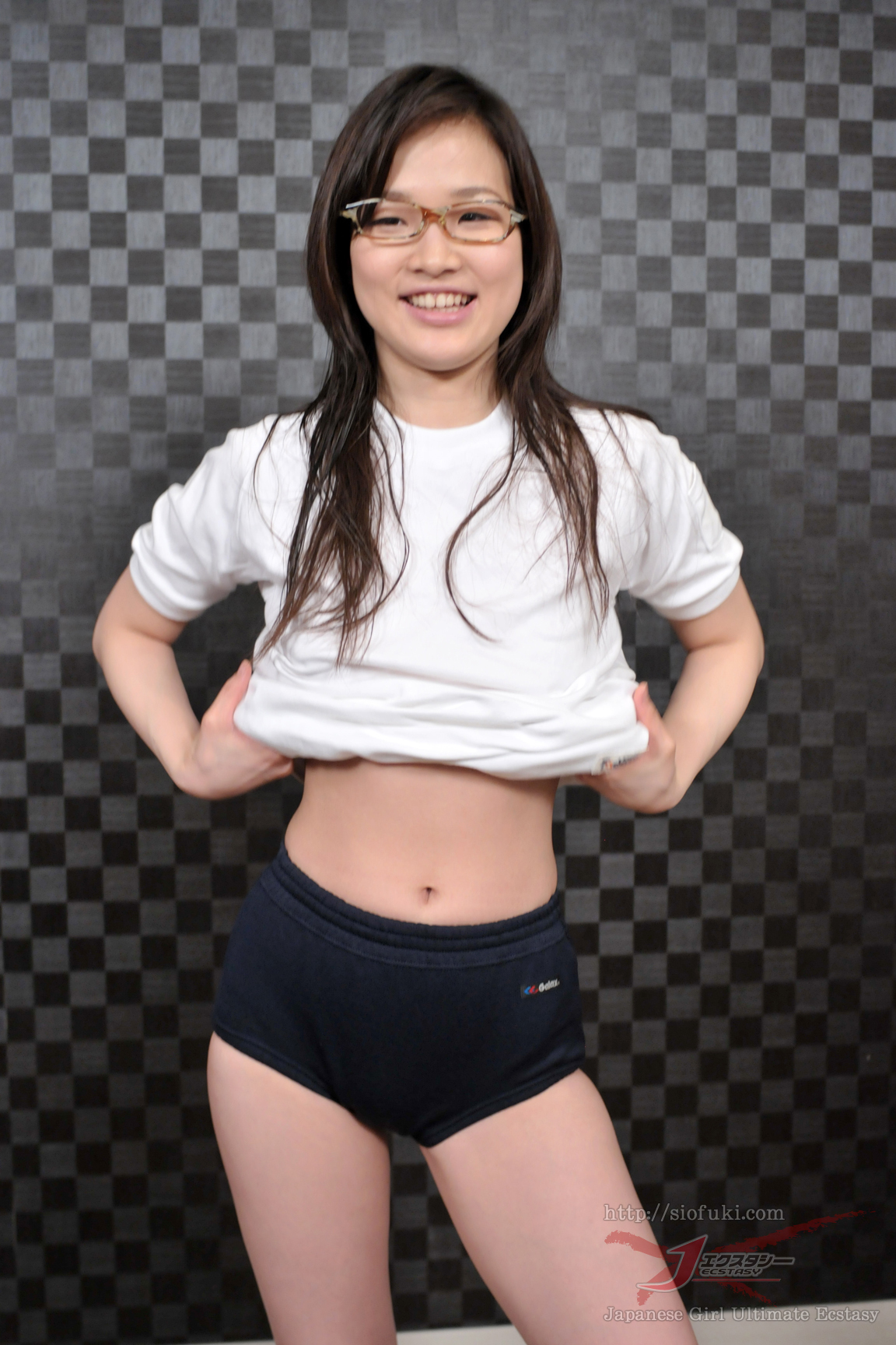 Spandex Asian Porn - Japanese teen Yui Shirasagi likes spandex