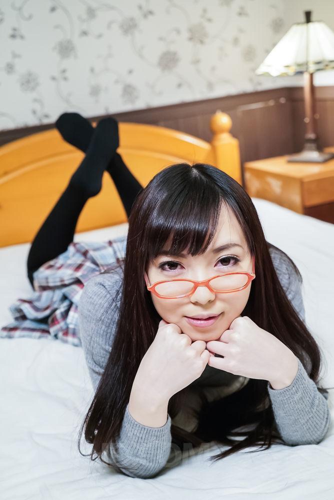 Asian Long Socks Porn - Chiemi Yada with long socks and specs licks boner and gets cum